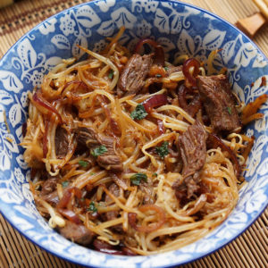 Nouilles de riz sautées au boeuf